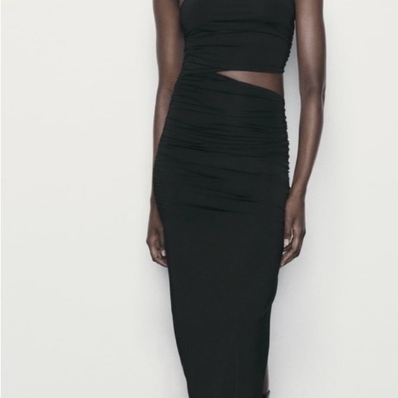 ‼️WOW‼️CUT OUT ASYMMETRICAL DRESS‼️SUPER SEXY! - Picture 4 of 10